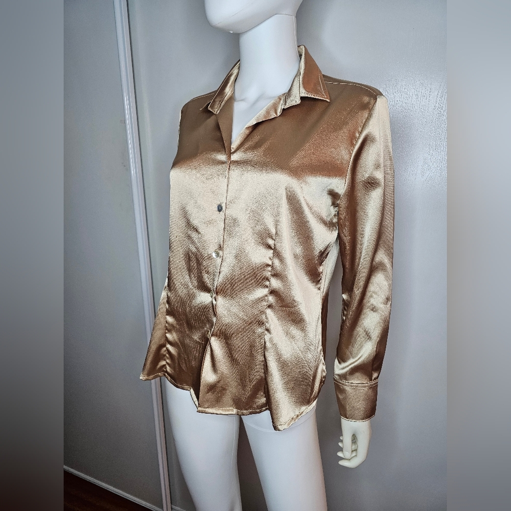ZEPHIR Elegant Gold Satin Women's Top Size Z Medium